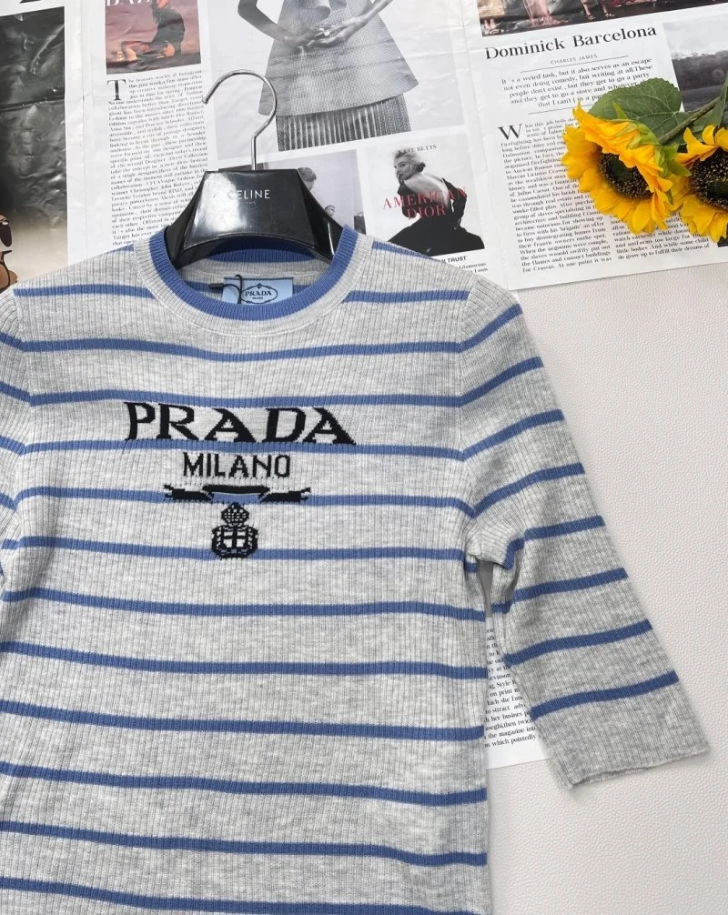 Sleek Prada T-Shirts 165741