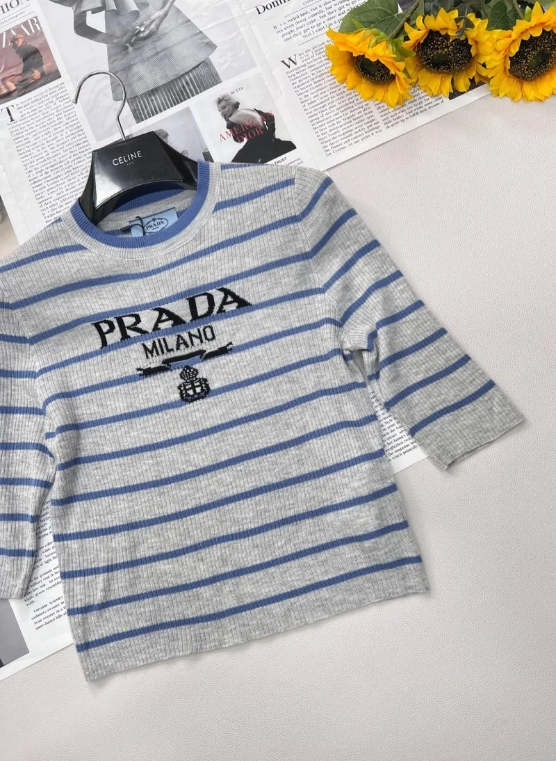 Sleek Prada T-Shirts 165741