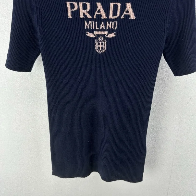 Prada T-Shirts Trendsetting 165725