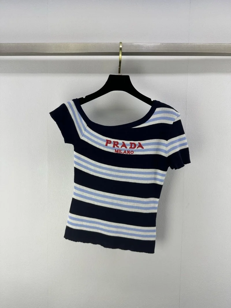 SoftTouch Prada T-Shirts 165726