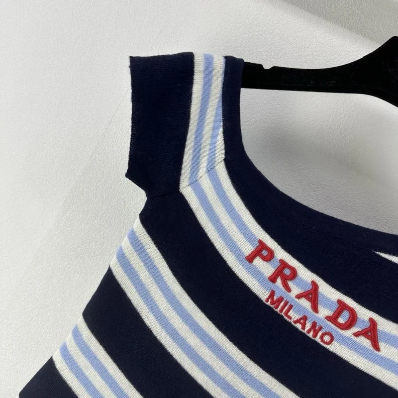 SoftTouch Prada T-Shirts 165726