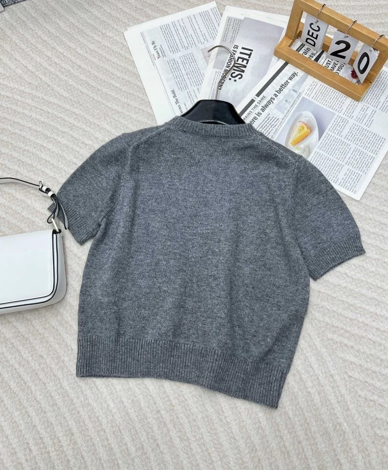 Prada T-Shirts GoAnywhere 165713