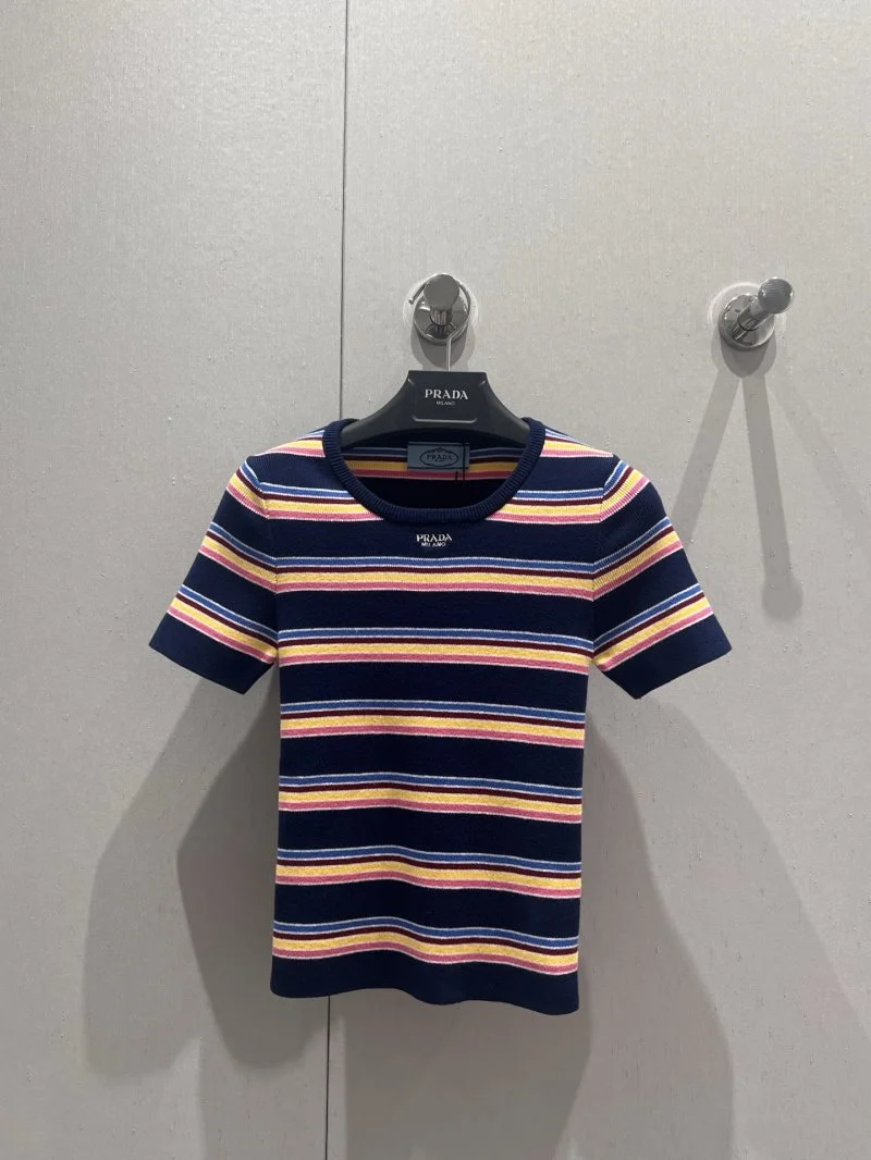 Contemporary Prada T-Shirts 165752