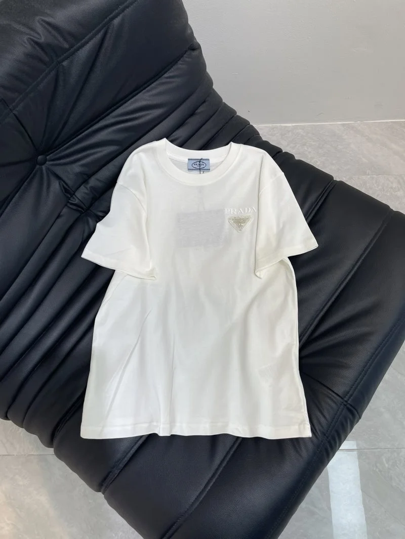 Sleek Prada T-Shirts 165756