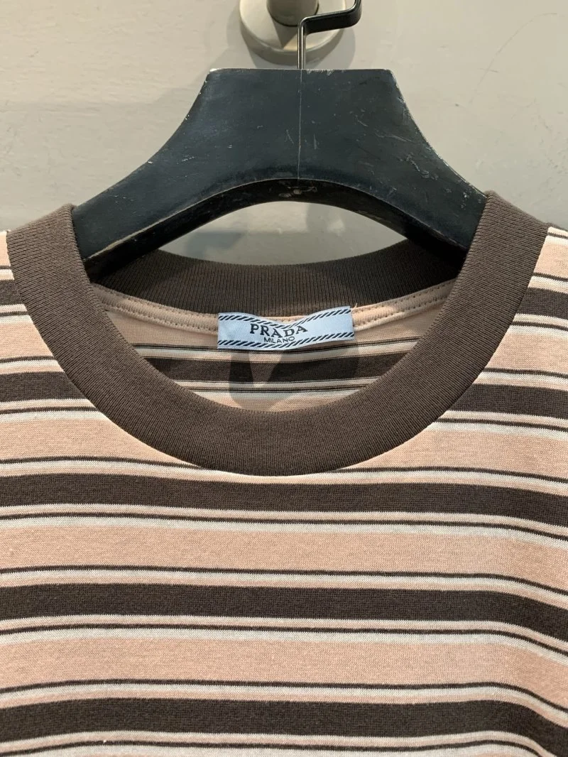 Contemporary Prada T-Shirts 165708