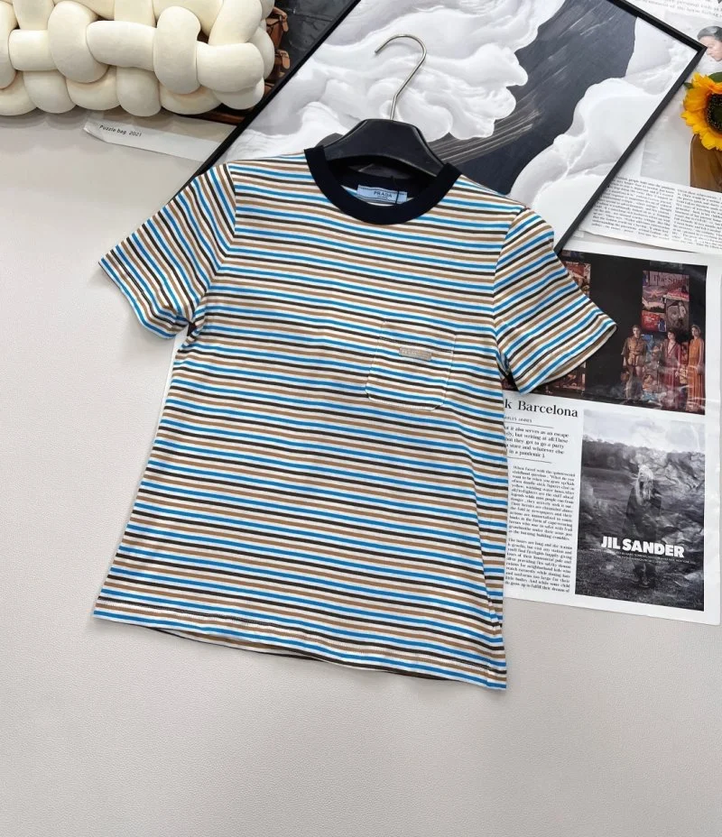 Trendsetting Prada T-Shirts 165734