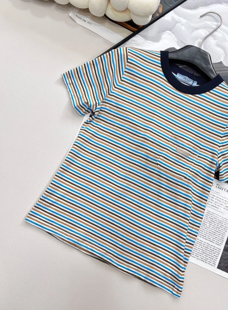 Trendsetting Prada T-Shirts 165734