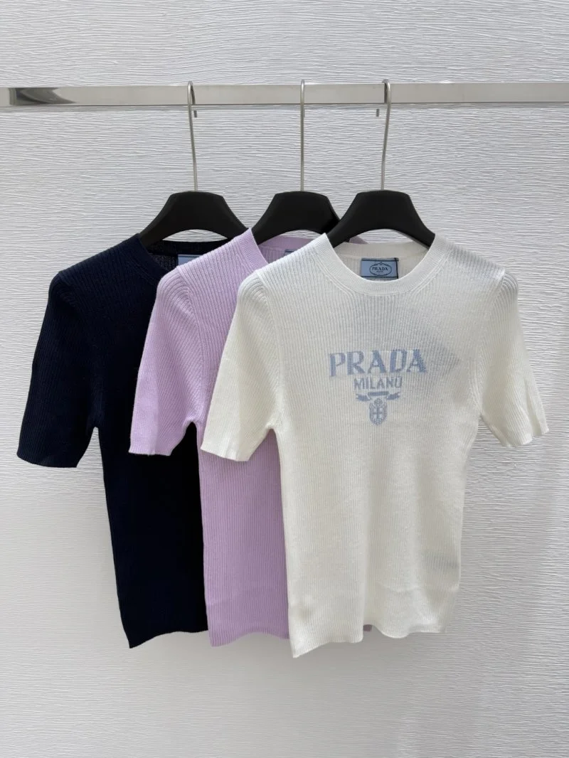 Lightweight Prada T-Shirts 165684