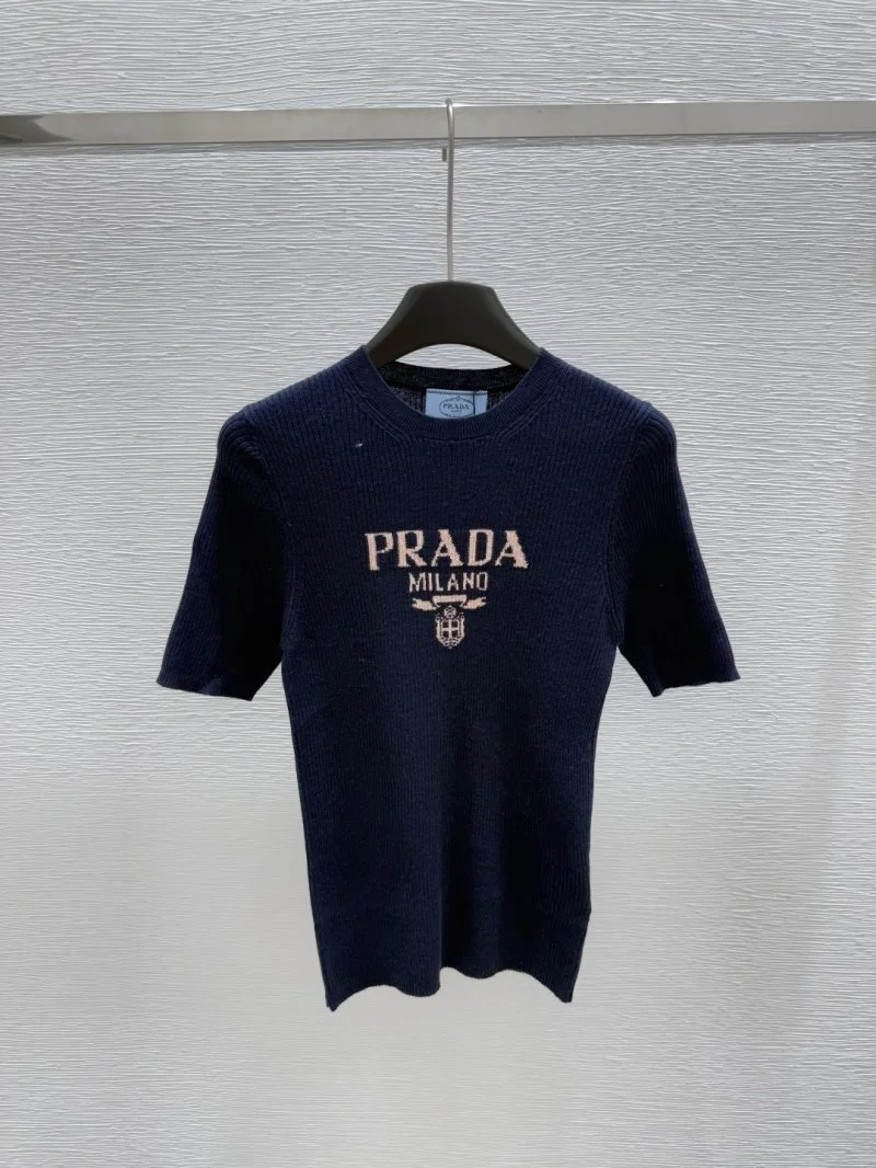 Lightweight Prada T-Shirts 165684