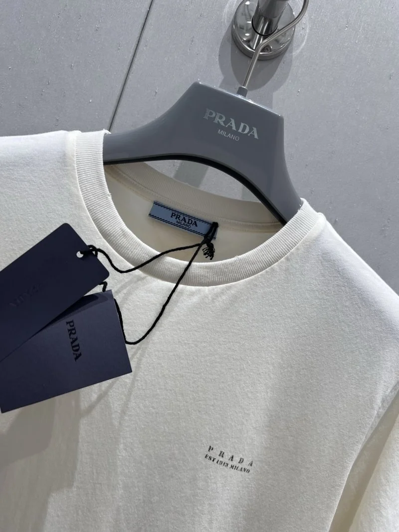 Prada T-Shirts GoAnywhere 165681