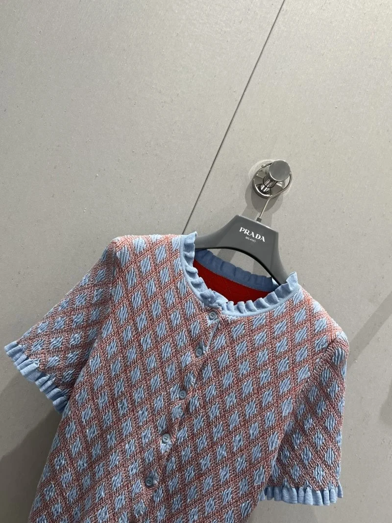 WeatherProof Prada T-Shirts 165673