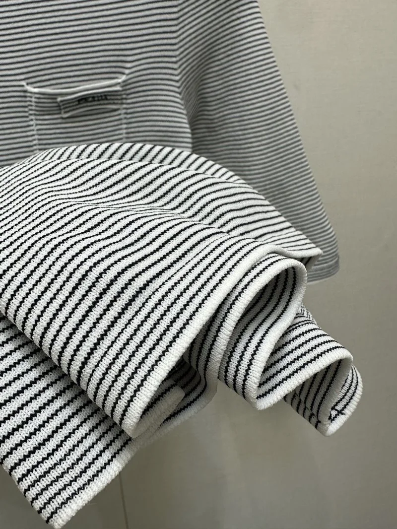 Prada T-Shirts Resilient 165706