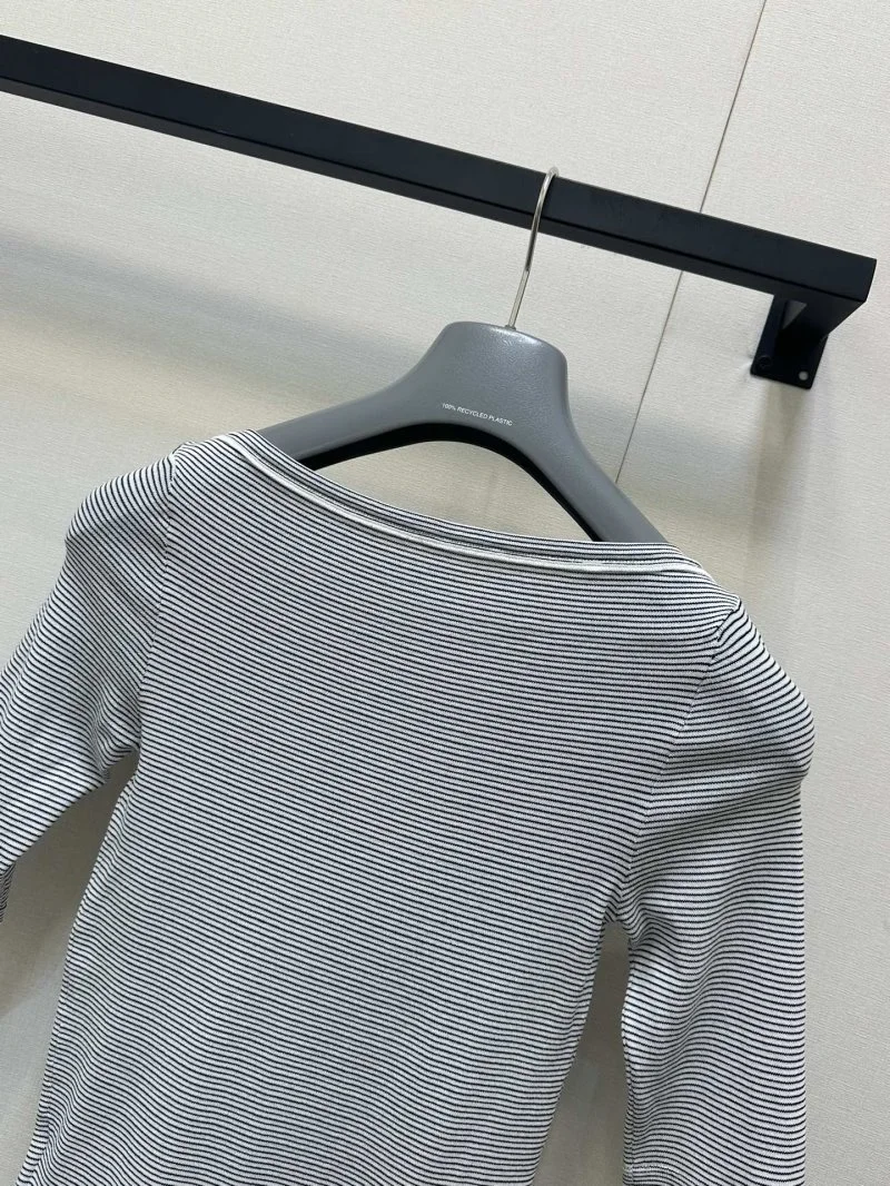 Prada T-Shirts Resilient 165706