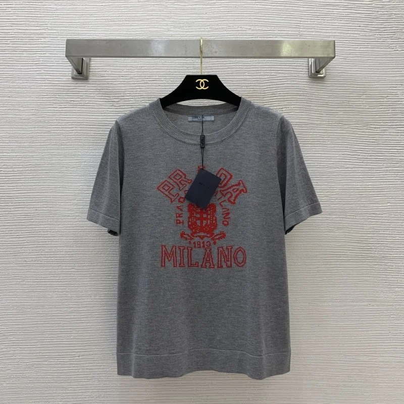 Trendy Prada T-Shirts 165675