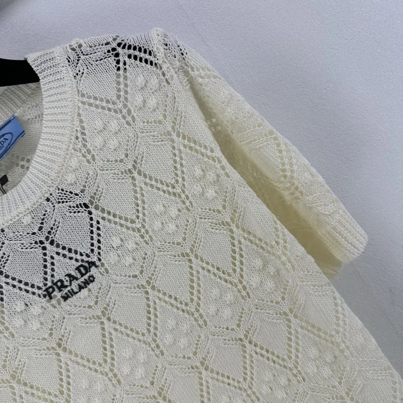 Prada T-Shirts Breathable 165714