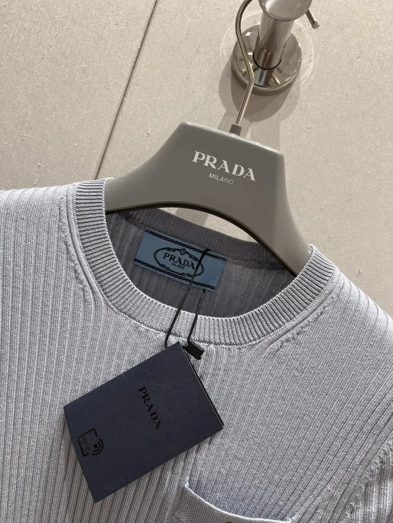 MoistureWicking Prada T-Shirts 165674