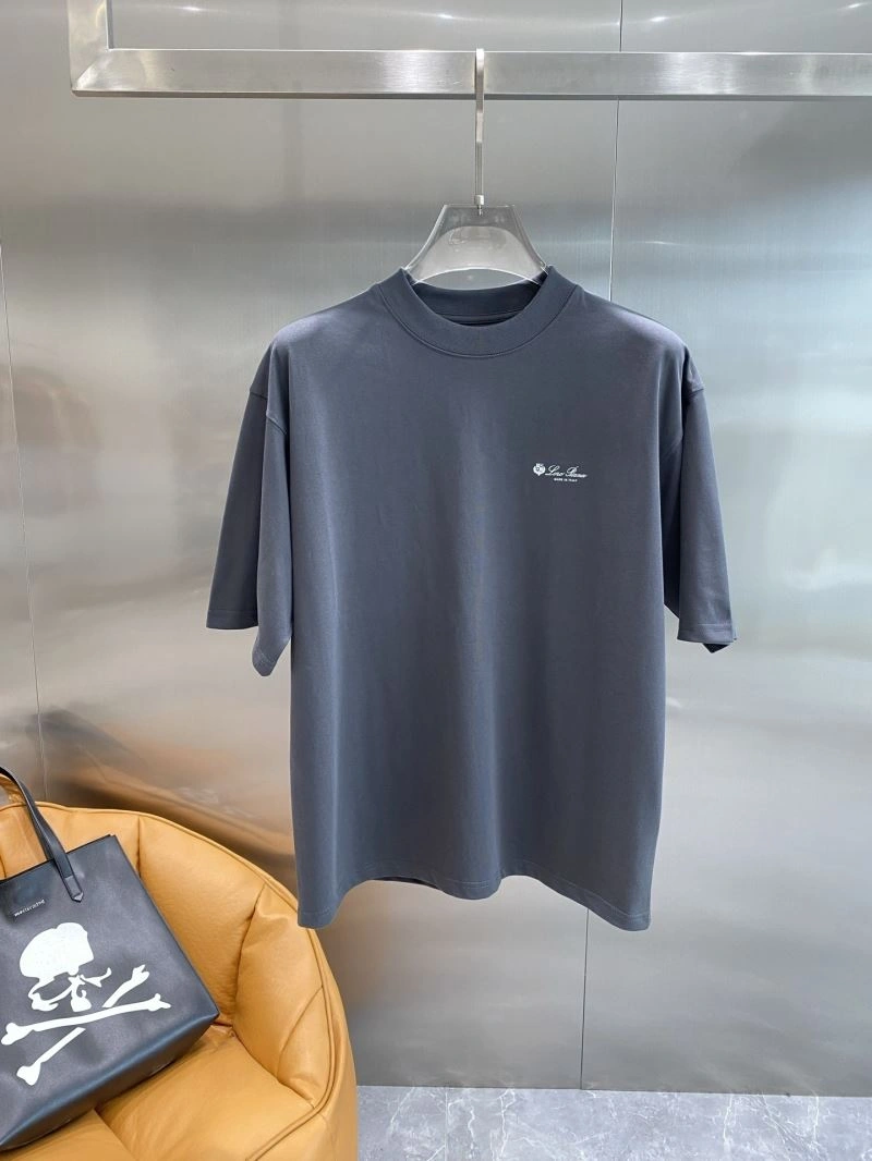 MultiPurpose Prada T-Shirts 169353