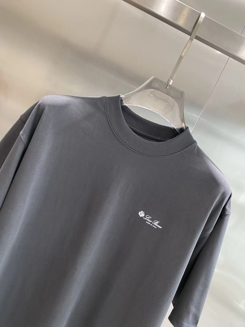 MultiPurpose Prada T-Shirts 169353
