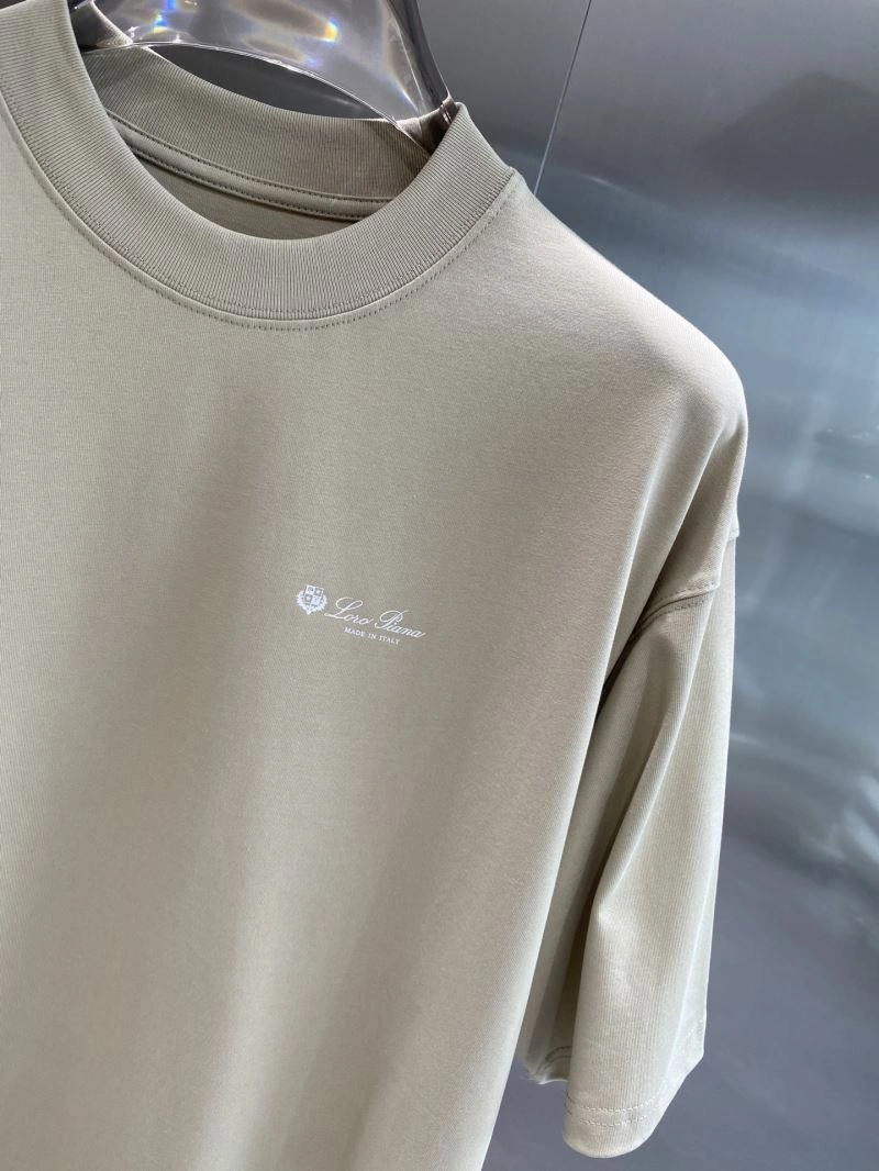 ComfortFit Prada T-Shirts 169355