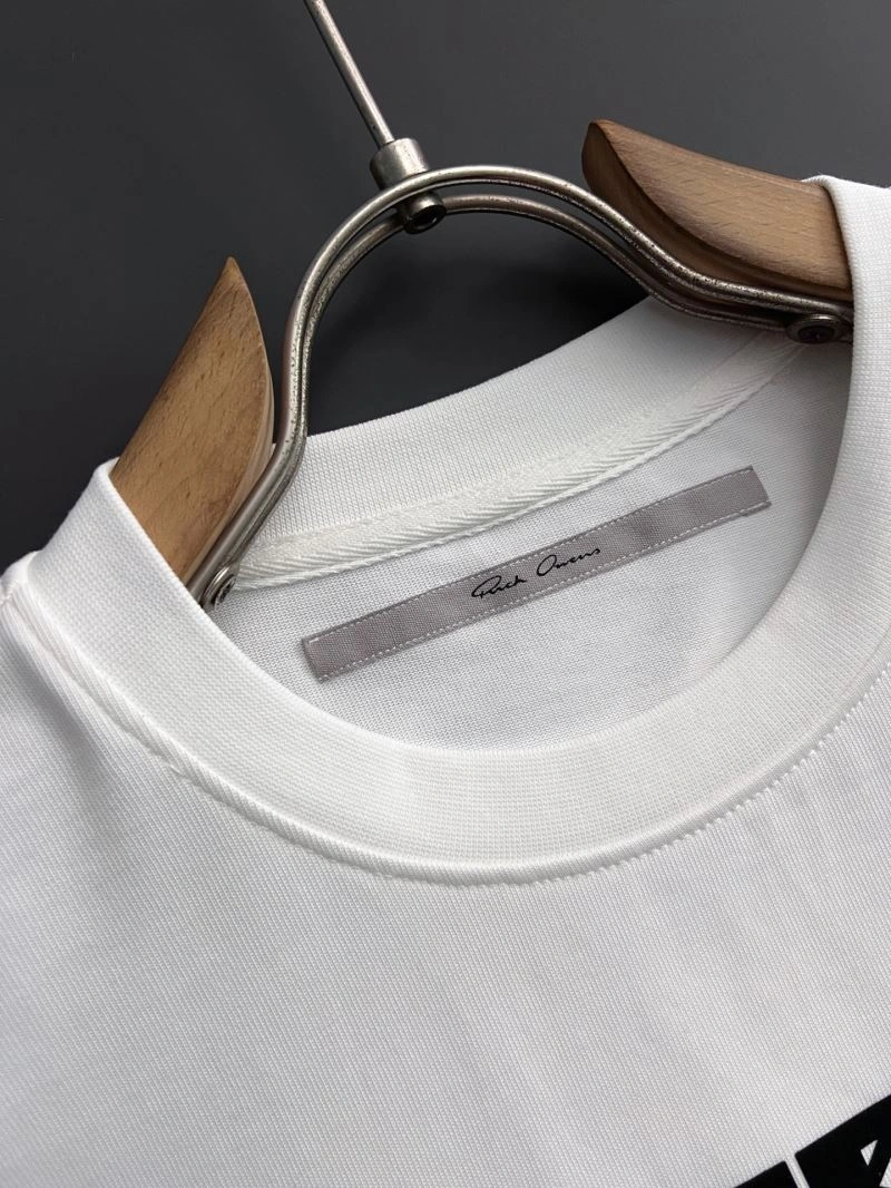 Resilient Prada T-Shirts 169340