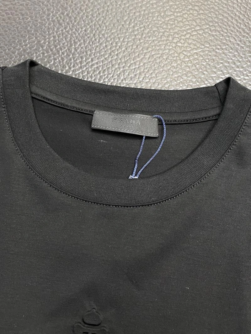 Prada T-Shirts FreshLook 169332