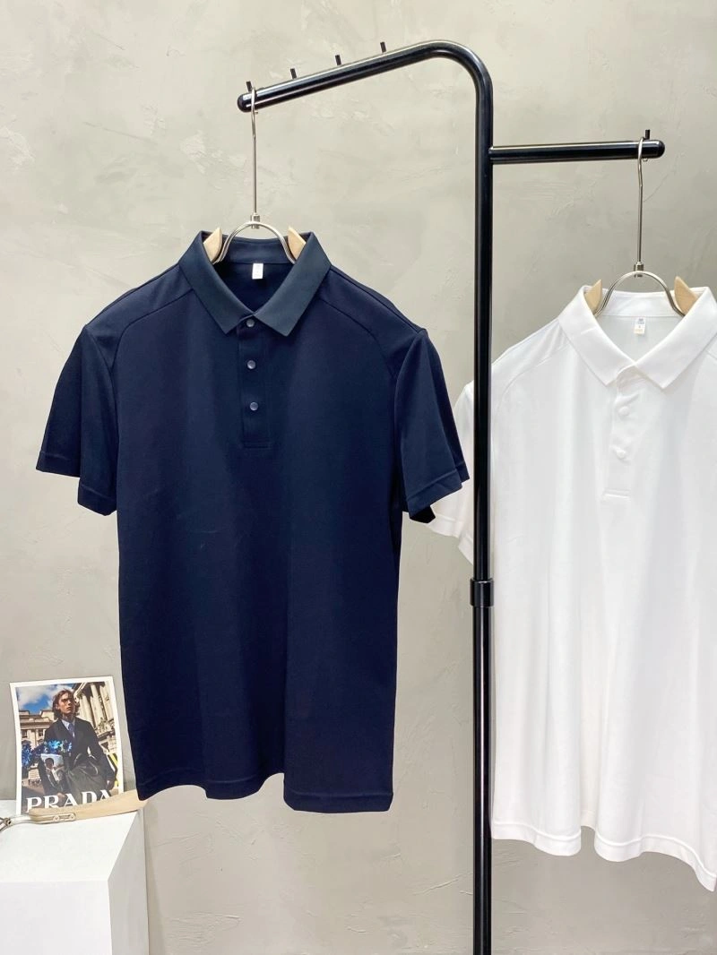 Prada T-Shirts Timeless 169336