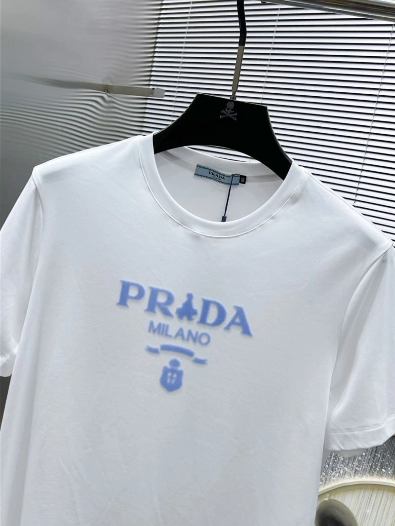Prada T-Shirts Breathable 169329