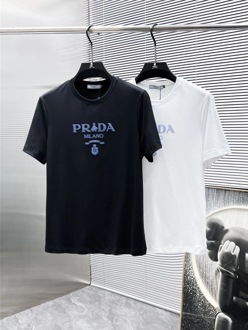 Prada T-Shirts Breathable 169329