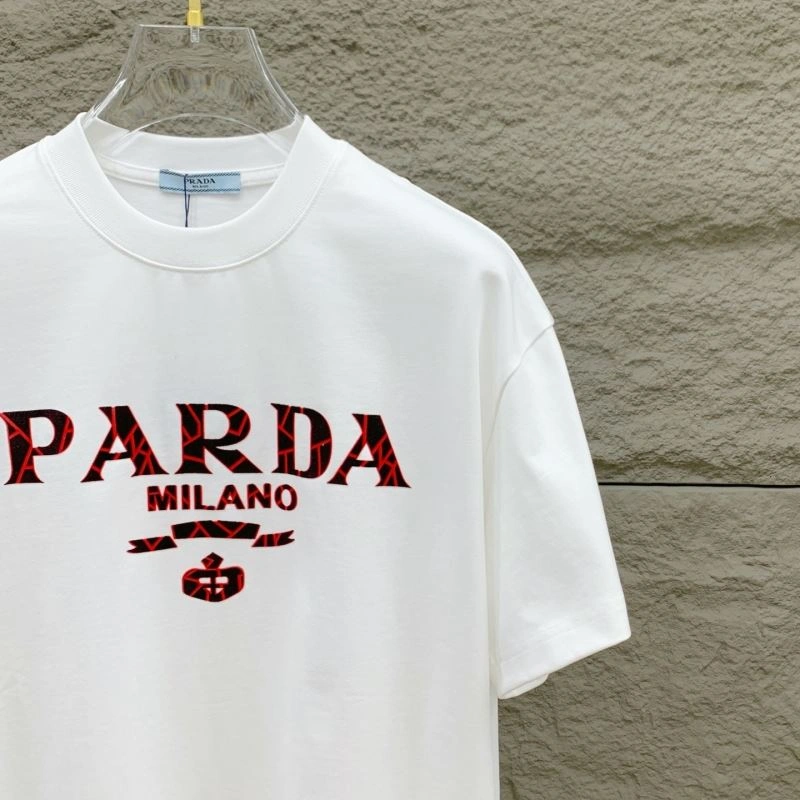 Prada T-Shirts AllSeason 169323