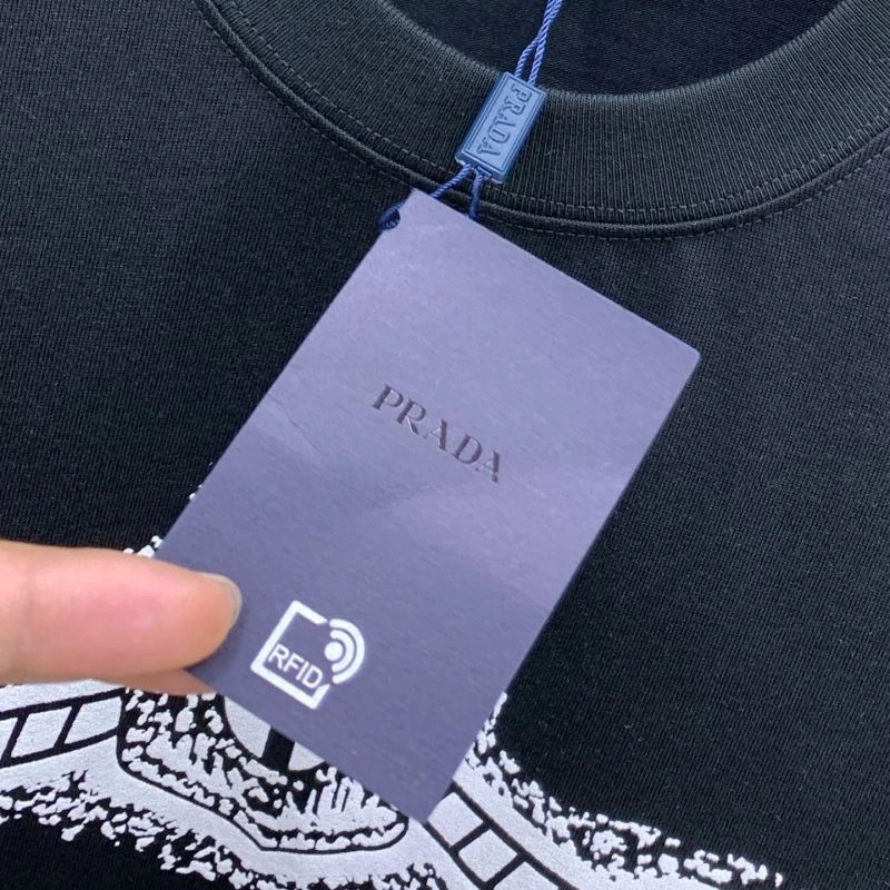WrinkleFree Prada T-Shirts 169347