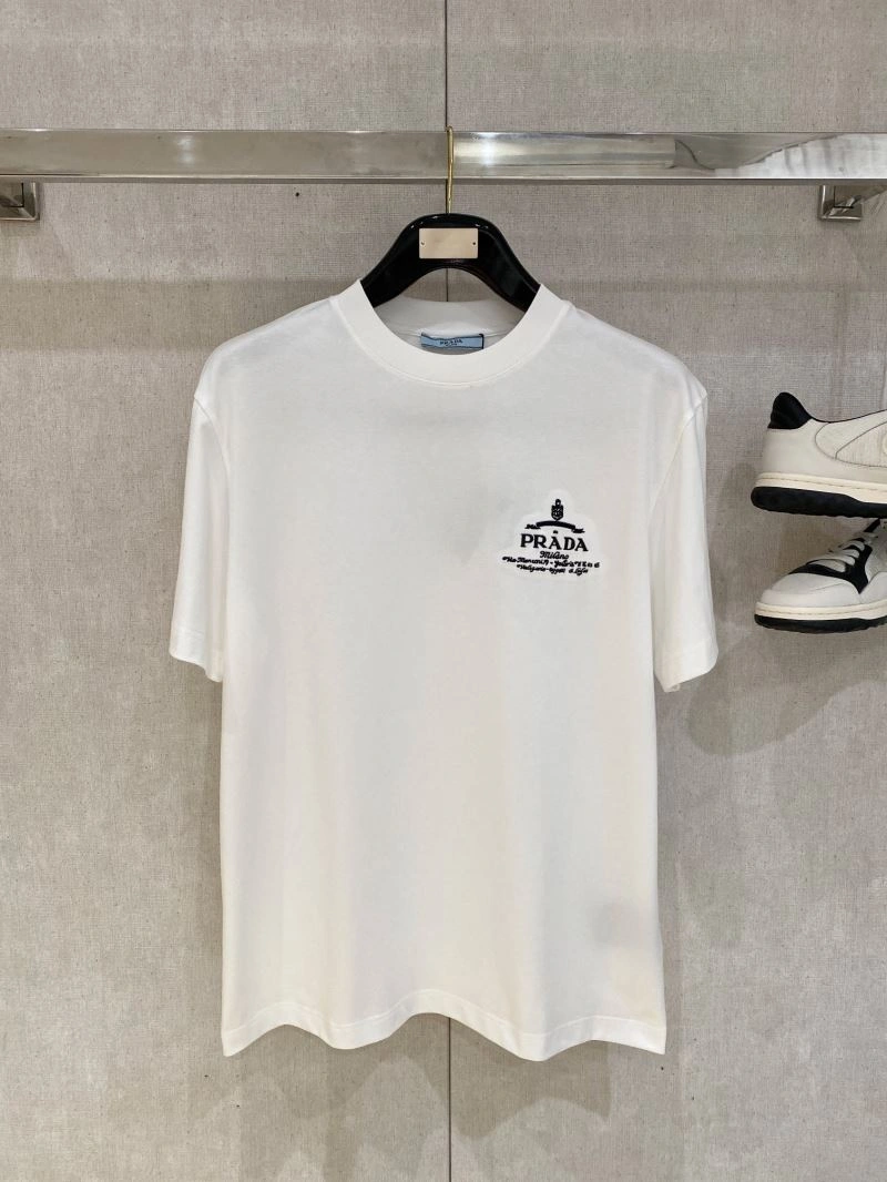 Resilient Prada T-Shirts 169325