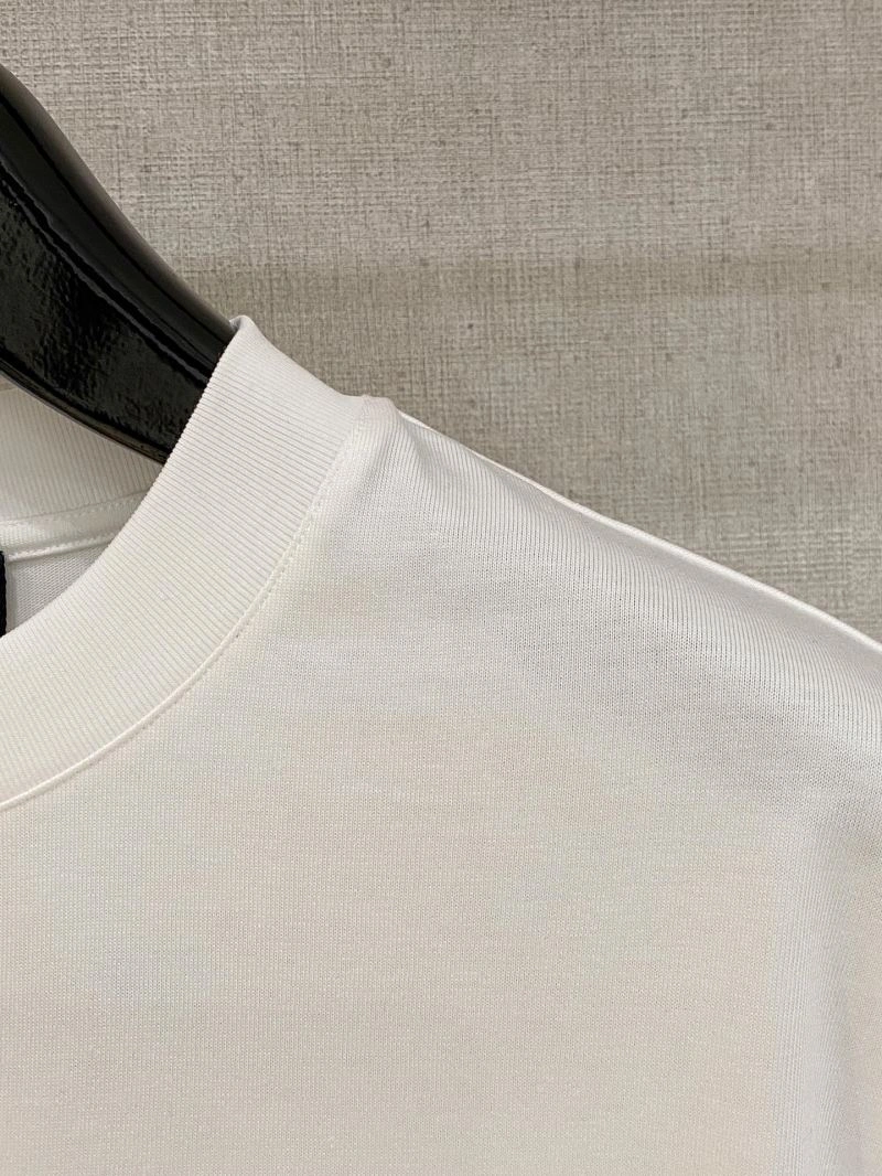 Resilient Prada T-Shirts 169325