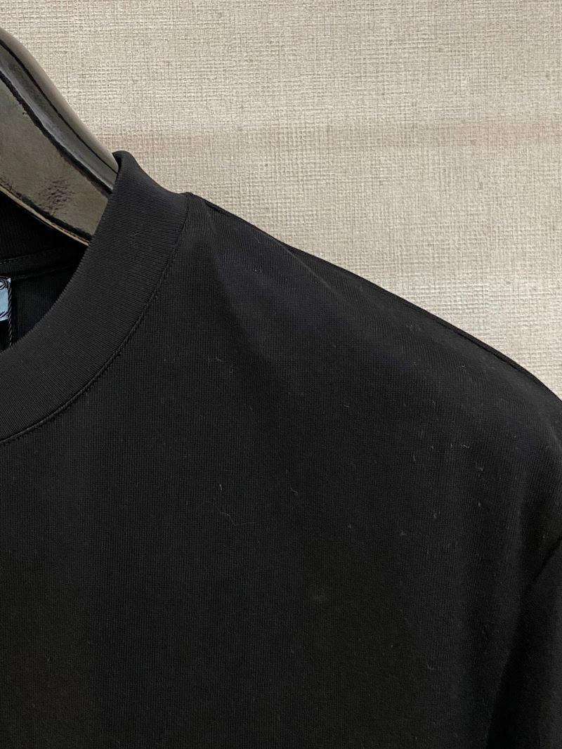 Comfortable Prada T-Shirts 169331