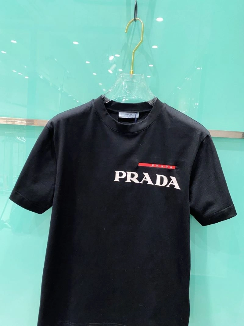 Prada T-Shirts Contemporary 169317