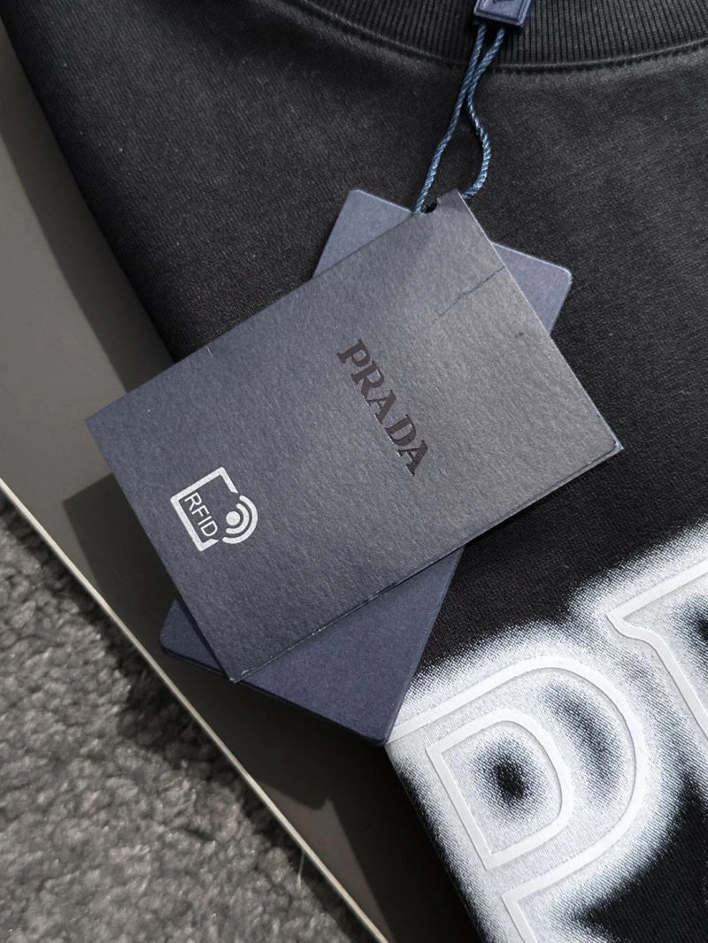 Prada T-Shirts GoAnywhere 169322