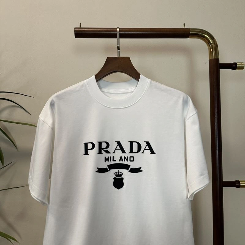 Prada T-Shirts Breathable 169341