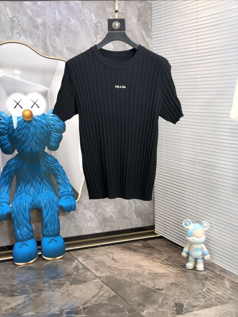 Sleek Prada T-Shirts 169321
