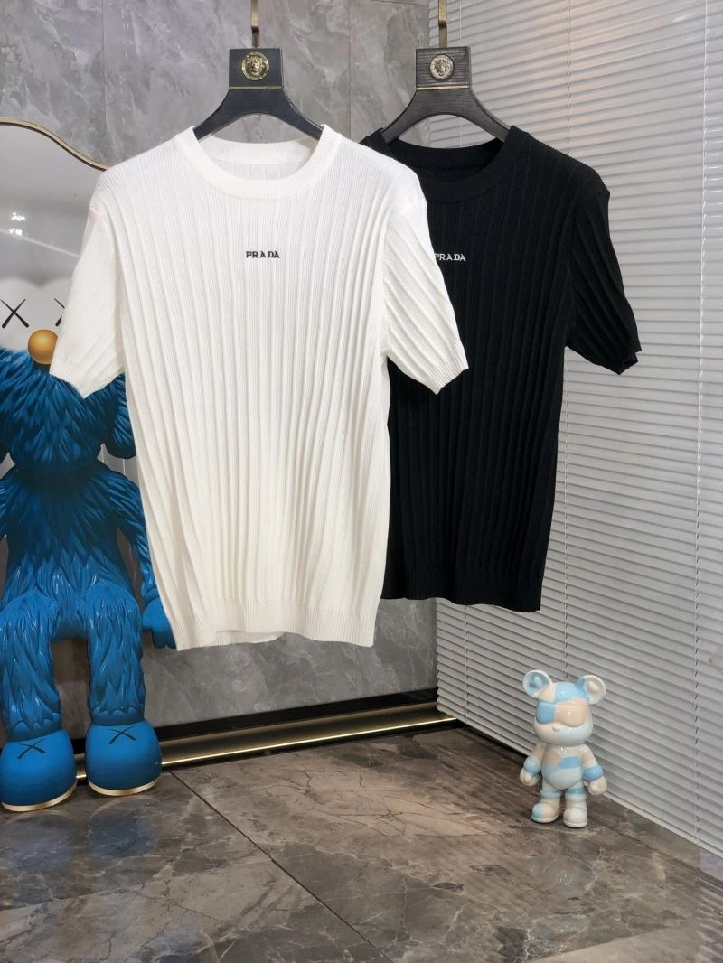Sleek Prada T-Shirts 169321