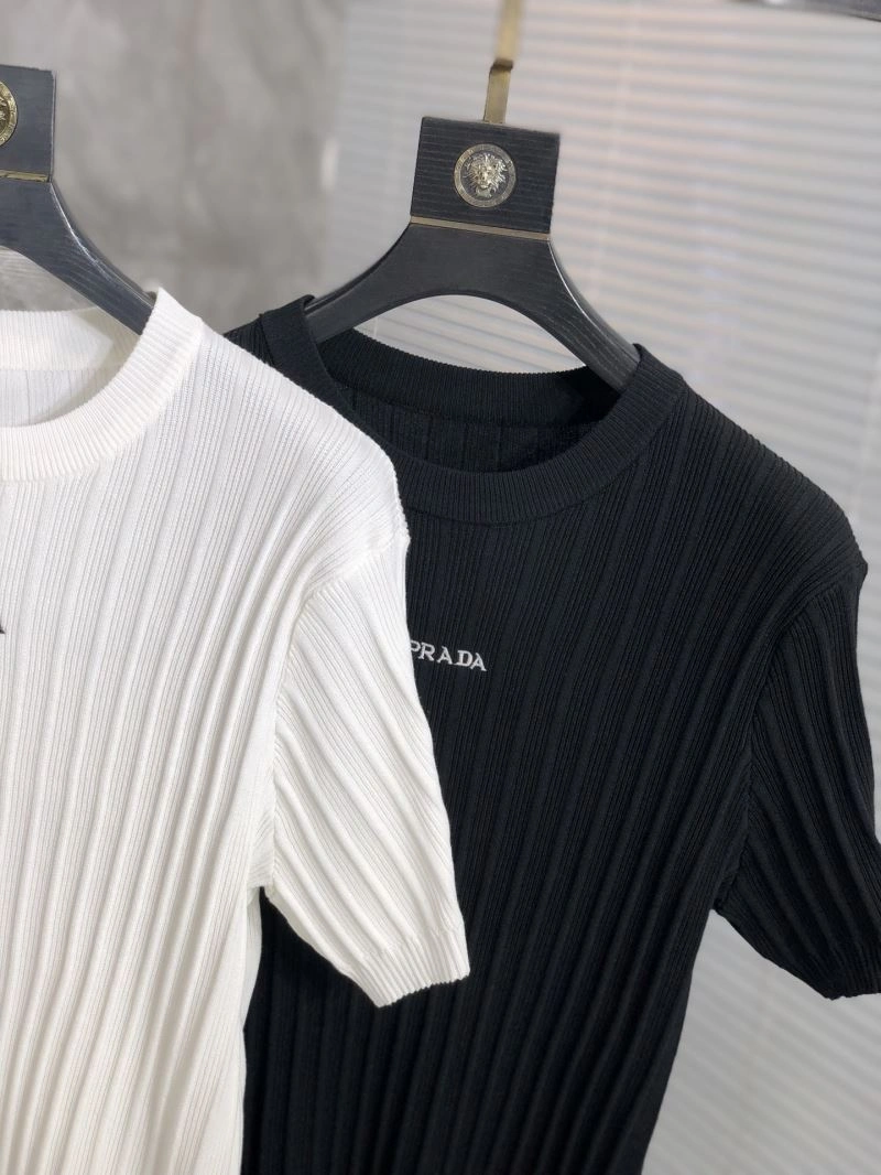 Sleek Prada T-Shirts 169321