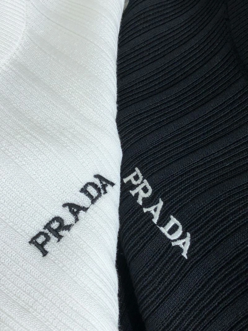 Sleek Prada T-Shirts 169321