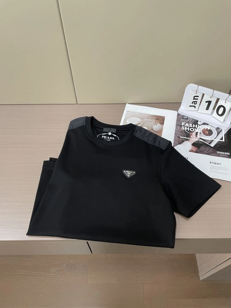 Prada T-Shirts Sporty 169365