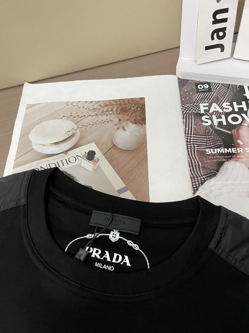 Prada T-Shirts Sporty 169365