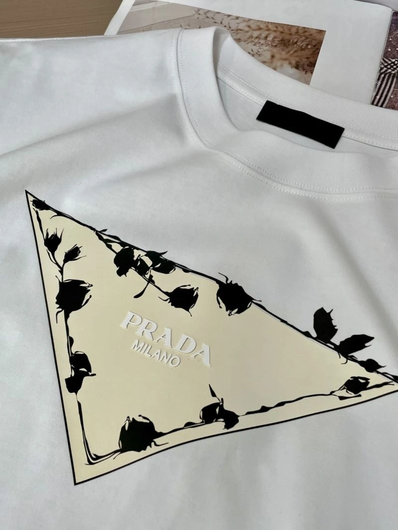 Prada T-Shirts Practical 169304