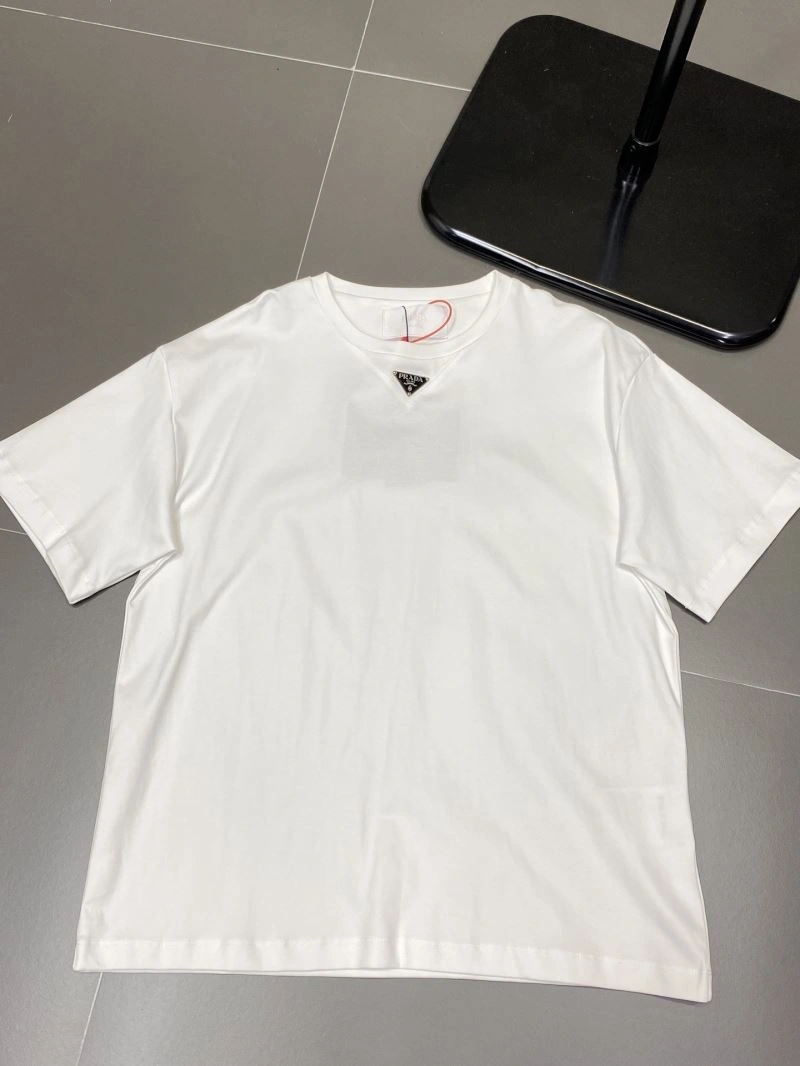 Prada T-Shirts FreshLook 169301