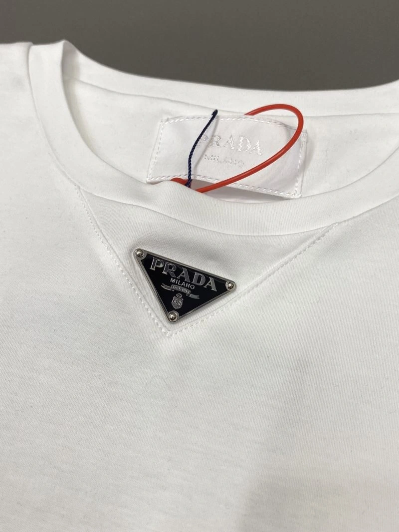 Prada T-Shirts FreshLook 169301