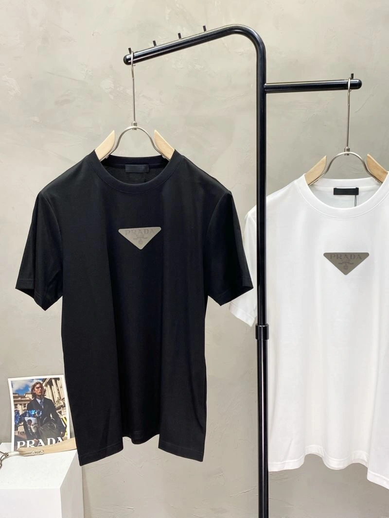 Compact Prada T-Shirts 169295