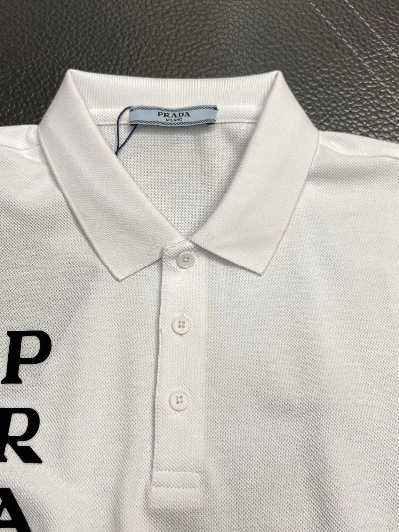 Prada T-Shirts Versatile 169298