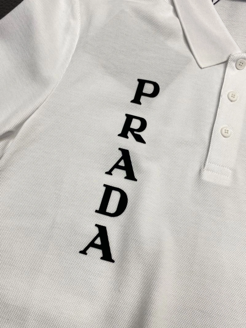 Prada T-Shirts Versatile 169298