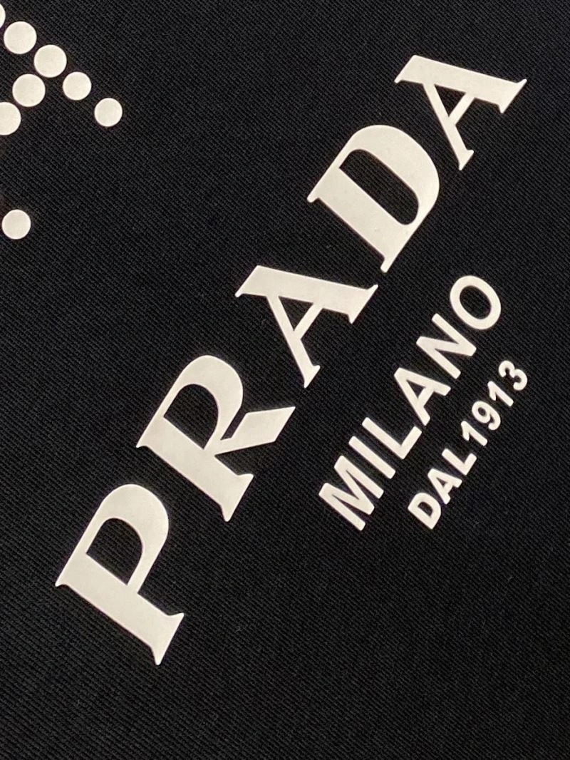 Attractive Prada T-Shirts 169289