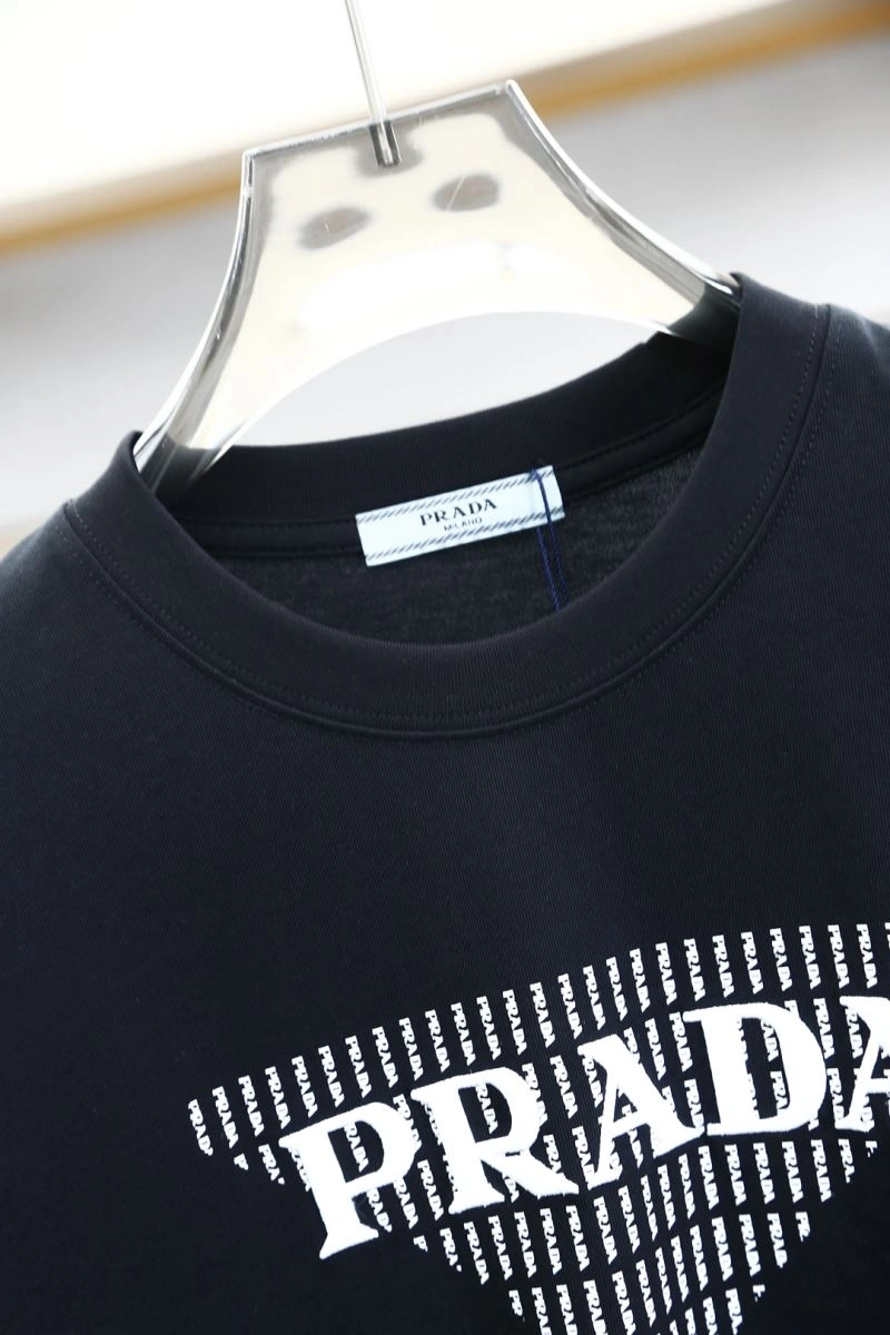 Sustainable Prada T-Shirts 169312